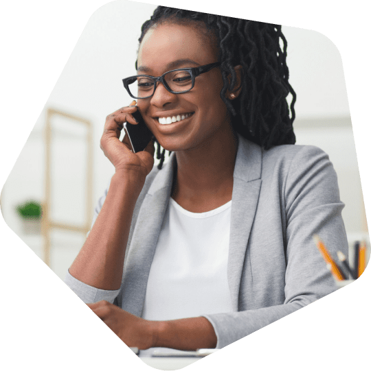 offshore-customer-success-manager-helping-client-over-the-phone