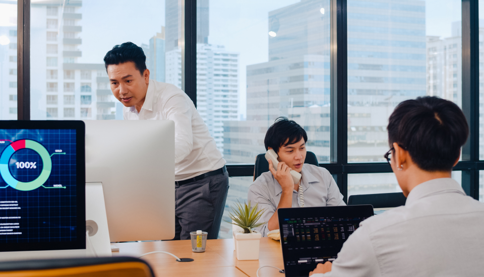 employees utilsing ai and automation in bpo
