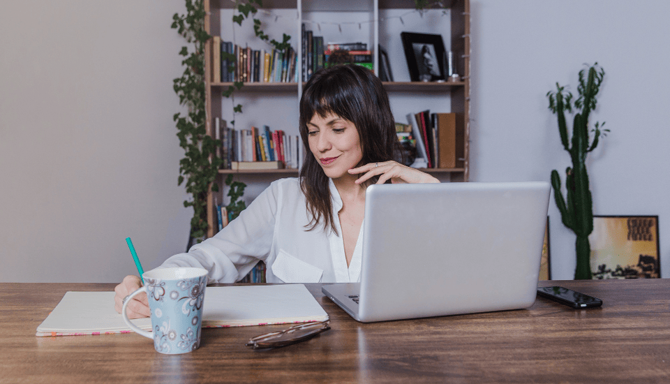 Female creating blog UGC for e-commerce