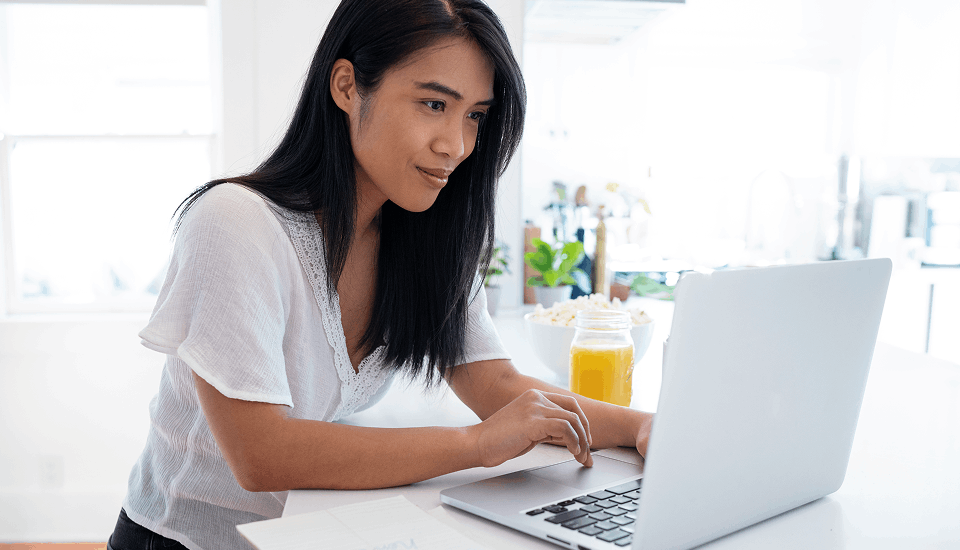 Female studying how personalisation and segmentation works in email marketing
