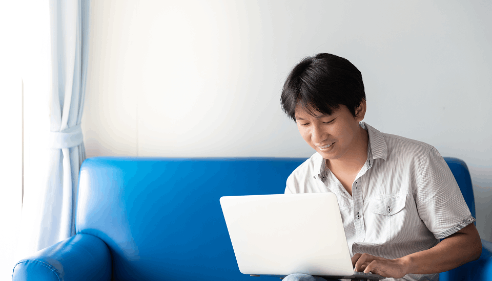 Guy shifting his mindset while creating his CV