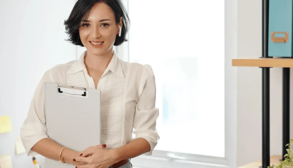 Offshore paralegal support posing for a photo